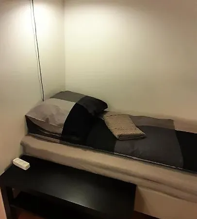 Sleep And Relax - Few Minutes Drive To The Ferry, Lalandia And The Femern Tunnel Project * Rødby
