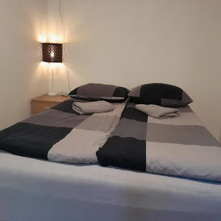 Couette-café Sleep And Relax - Few Minutes Drive To The Ferry, Lalandia And The Femern Tunnel Project